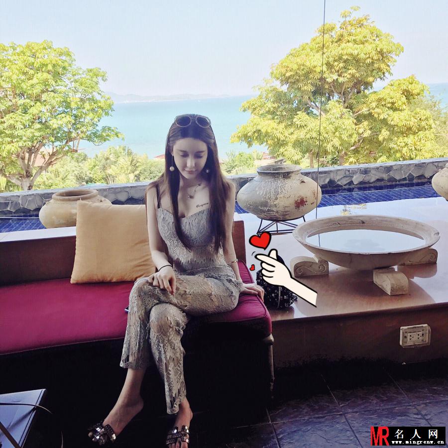 吴亦凡前女友小G娜最新生活照 简直就像充气娃娃(1)