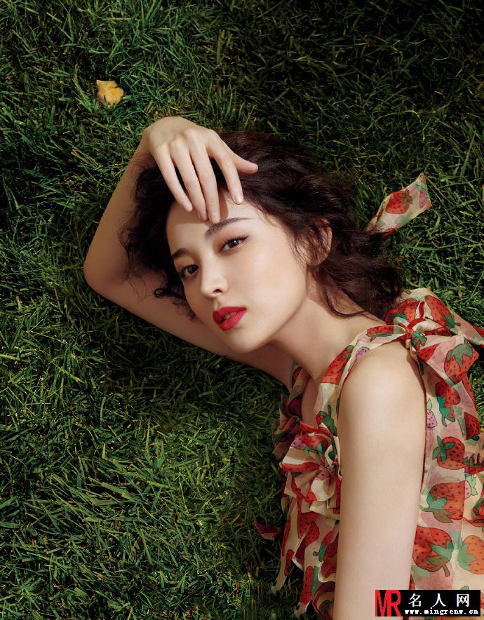 古力娜扎百变时尚性感写真图片(1)