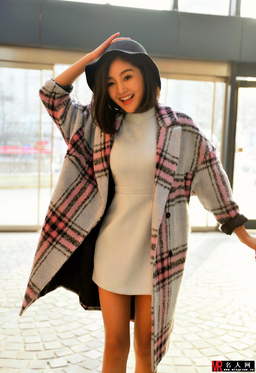 郭艳早春写真曝光 暖意十足(1)