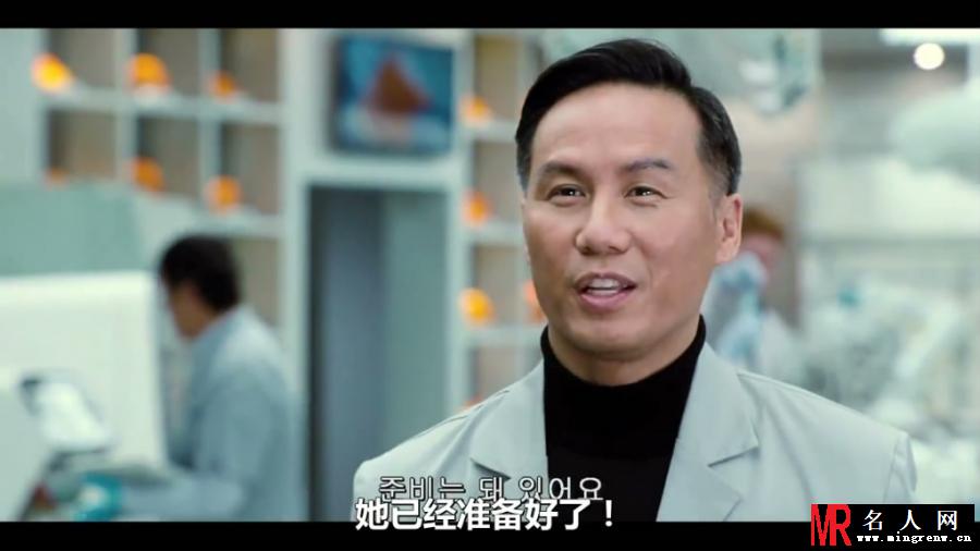 侏罗纪世界亨利·吴剧照(1)