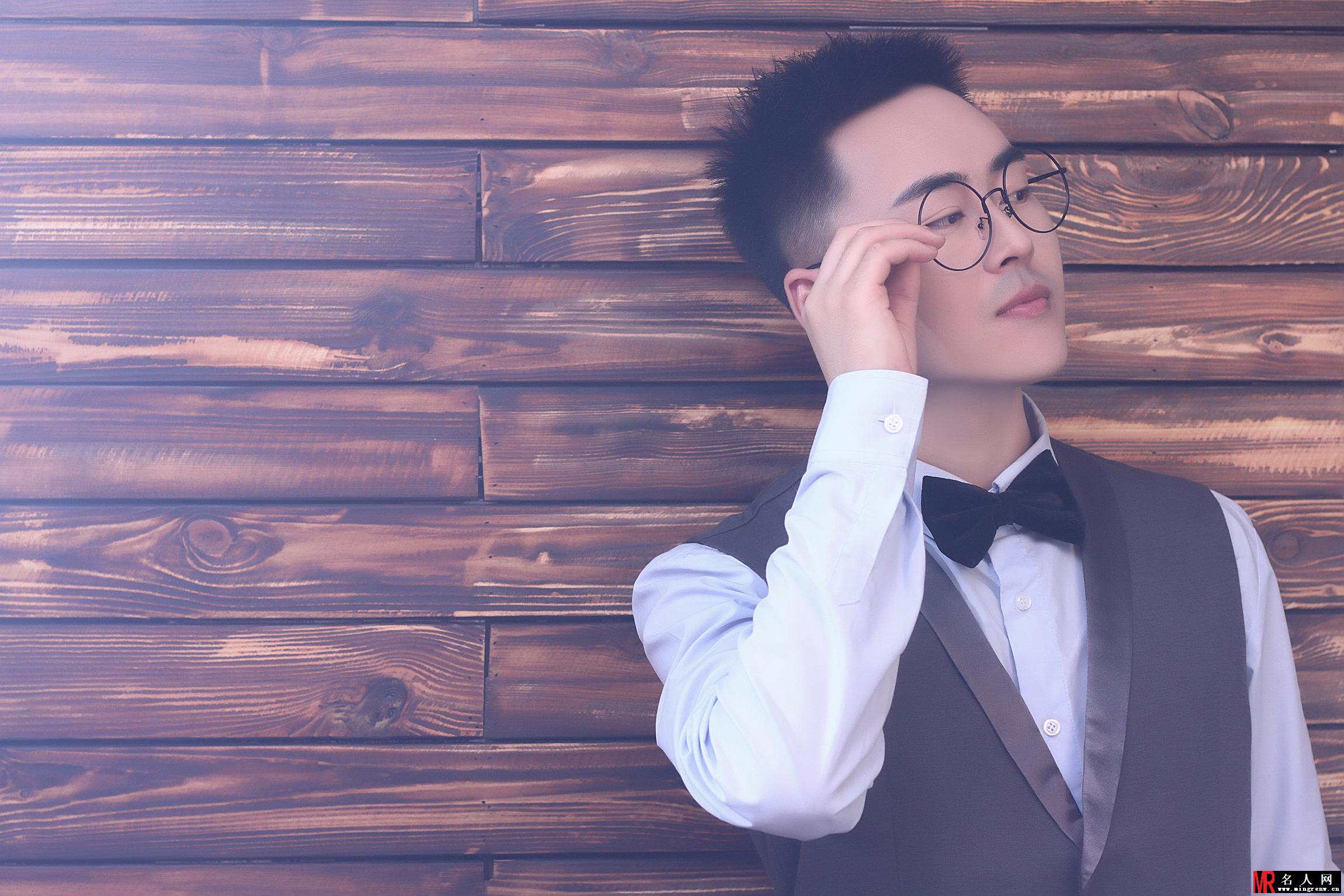 天蜂娱乐唱片创始人 歌手 刘天骐2019写真集(1)
