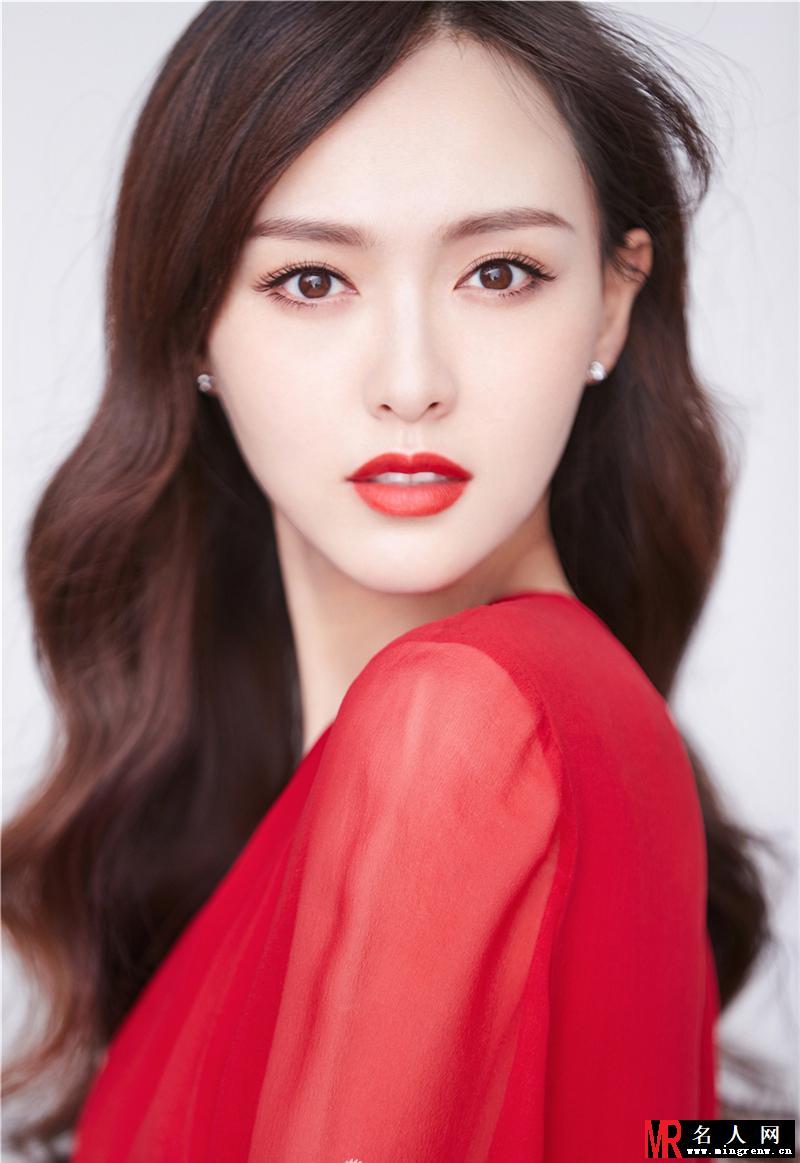 唐嫣高清写真美照来袭 展现多面魅力和非凡表现力(1)