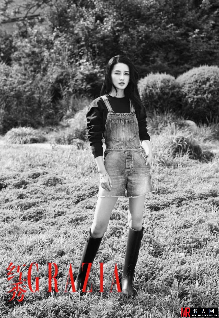 李沁时装大片 百变丹宁造型引爆今夏穿搭(1)