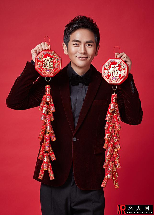 张晓龙喜气洋洋新春拜年写真(1)