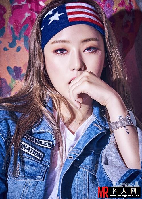 韩国女歌手Kisum最新写真 眼神迷人酷劲十足(1)