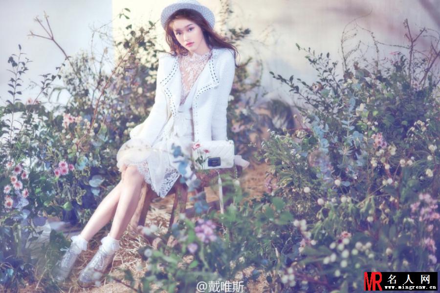 林允灵动活泼优雅可人(1)