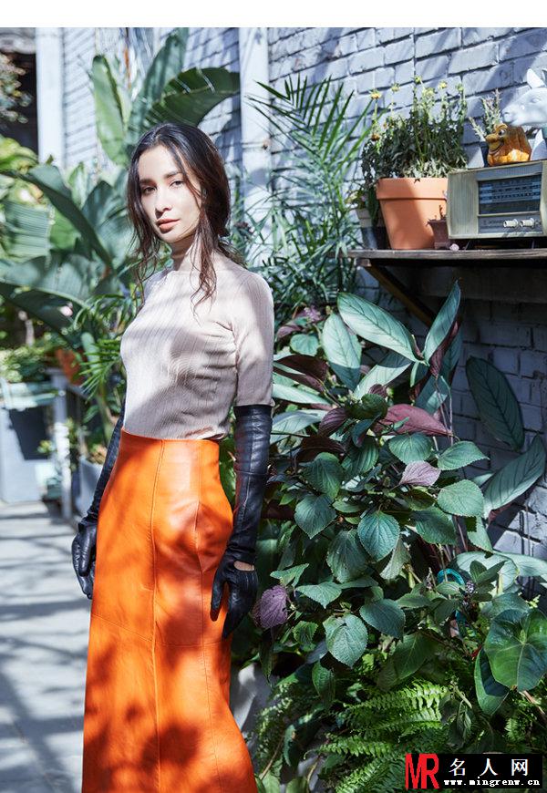 卢靖姗优雅时尚写真图片 不愧是气质女神(1)