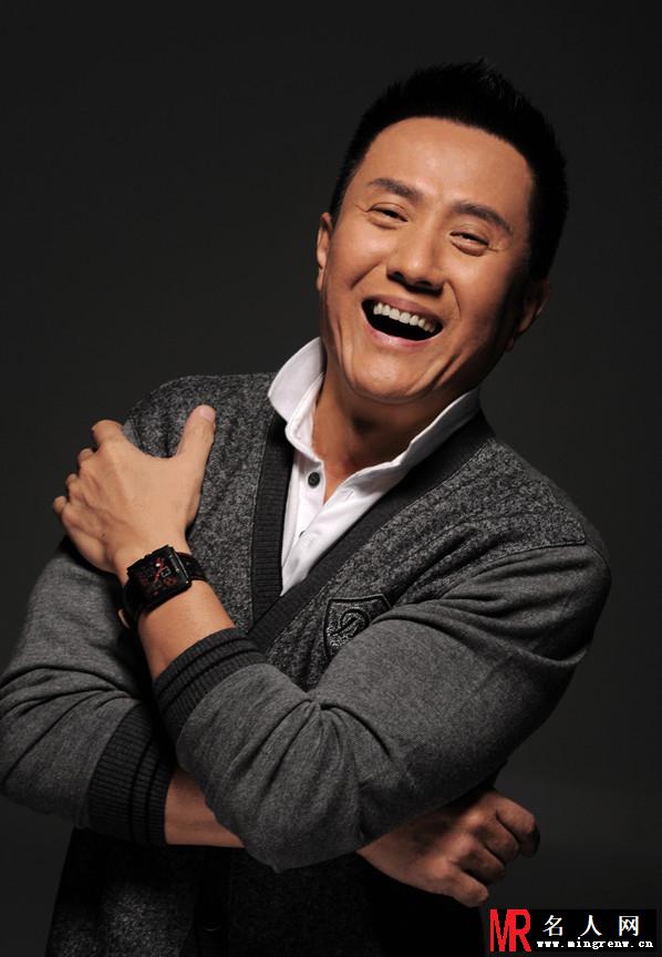 张志坚写真 儒雅魅力男人味十足(1)