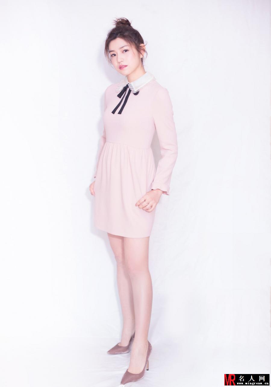 陈妍希“仙女粉”写真曝光 少女感十足(1)