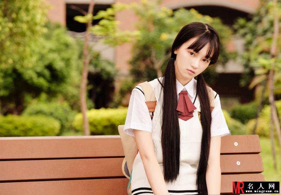 半熟少女2016年版黄灿灿剧照(1)
