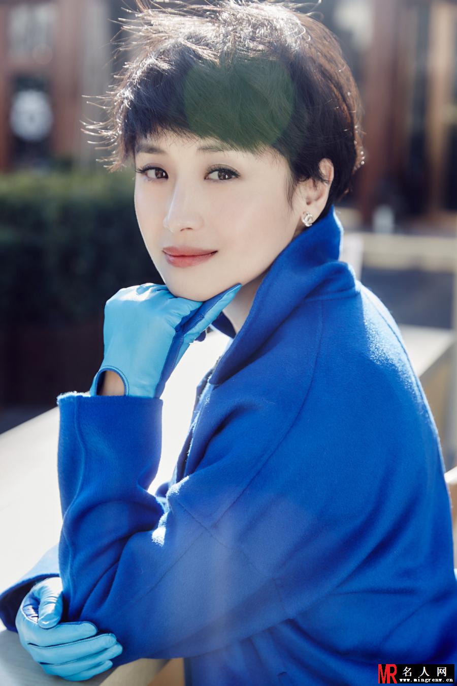 傅淼冬日写真 短发利落(1)