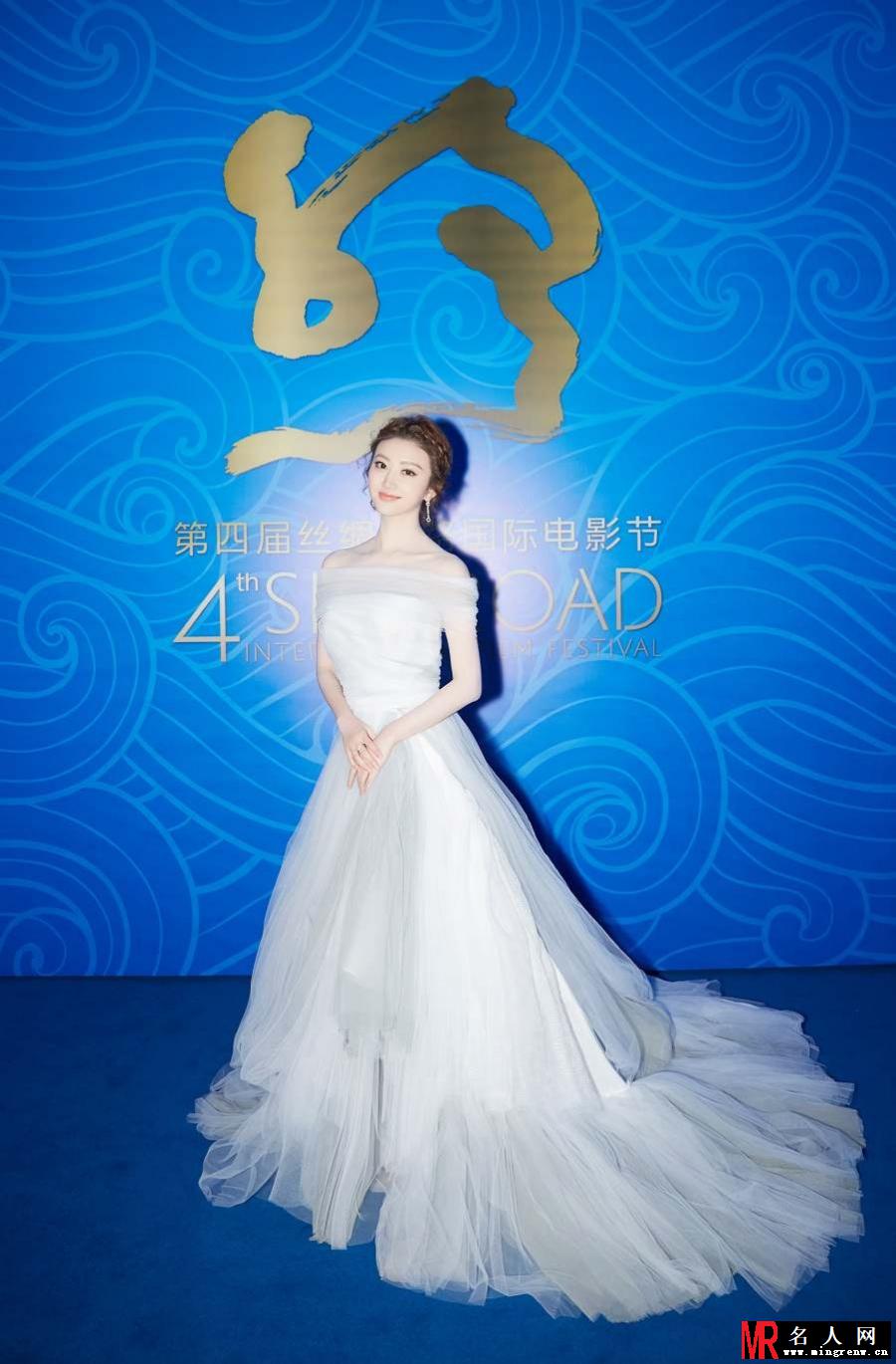 景甜亮相电影节 仿若童话里走出来的小仙女(1)