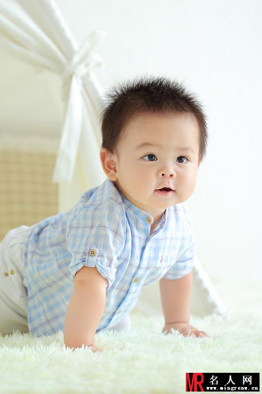 保剑锋为儿子周岁生日庆生(1)