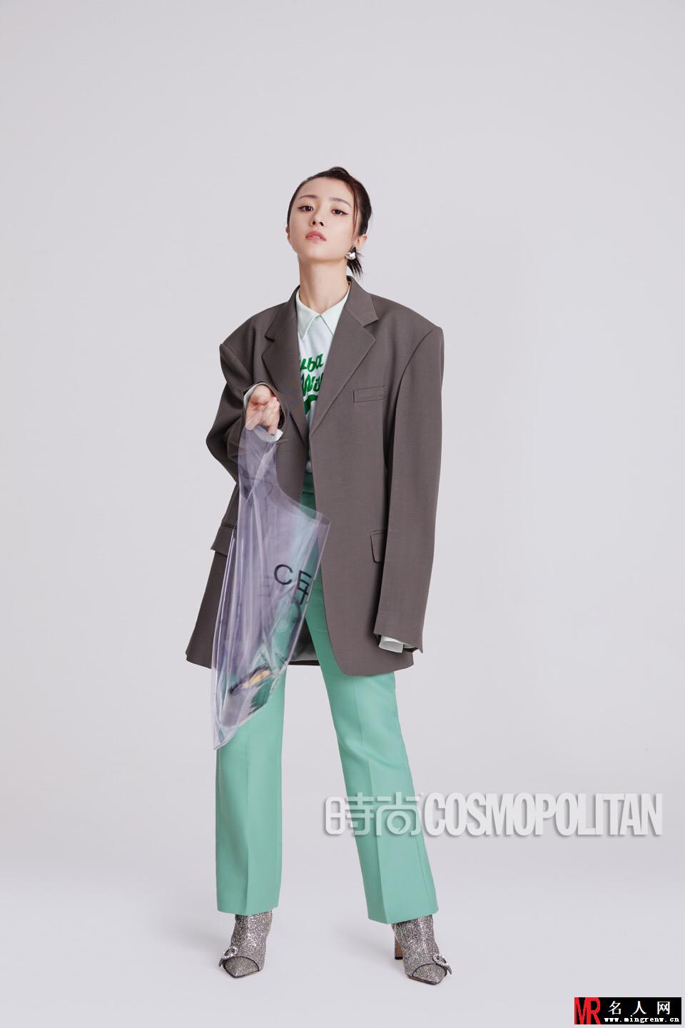胡冰卿最新复古大片曝光 帅气女孩彰显极致摩登范(1)