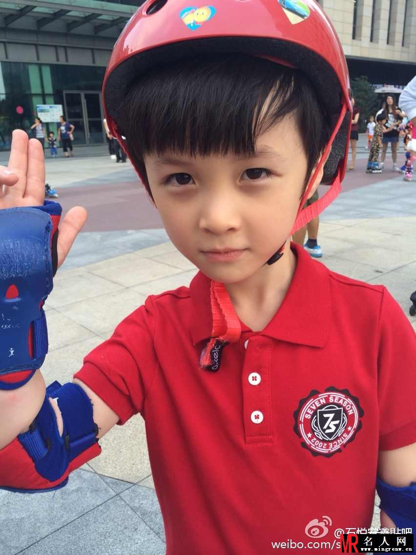 小爸妈高子默剧照(1)