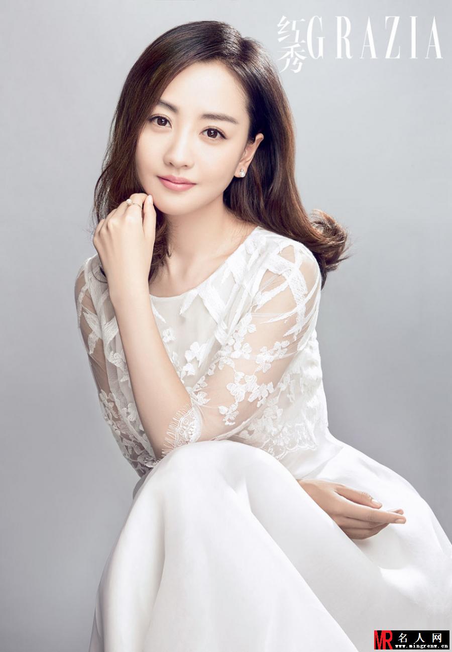 杨蓉杂志写真 气质美好端庄雅致(1)