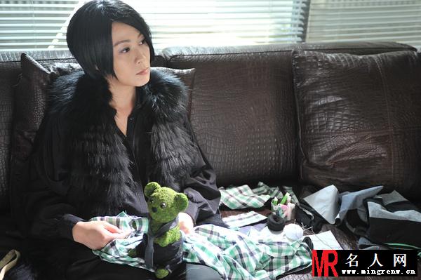 隐婚男女曼迪剧照(1)
