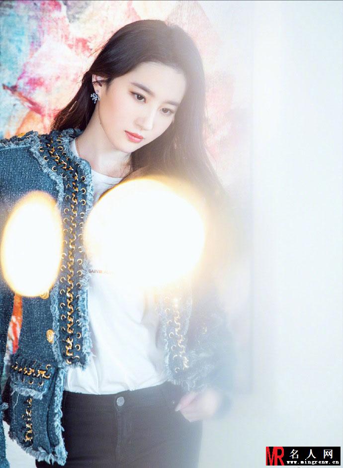 刘亦菲写真照曝光 着绒边牛仔衣迷幻魅惑似妖精(1)