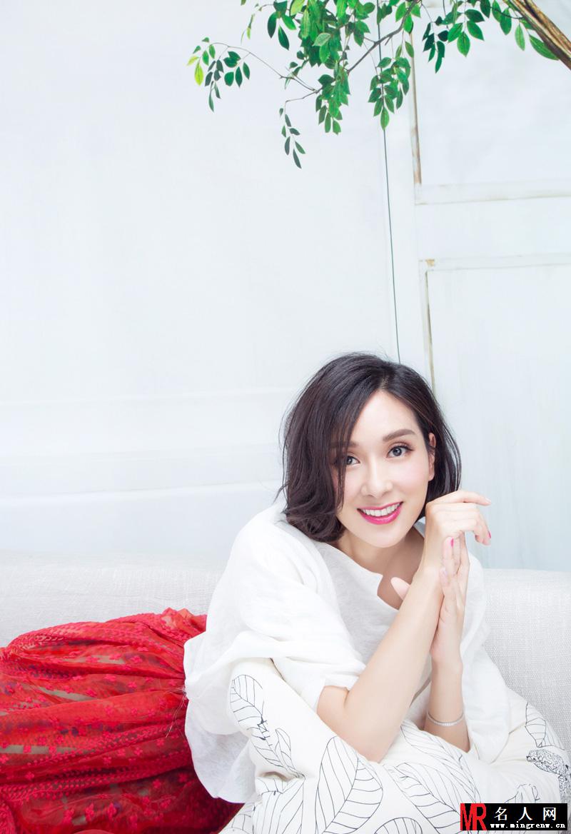 杨恭如居家大片 优雅不失妩媚高贵大气(1)