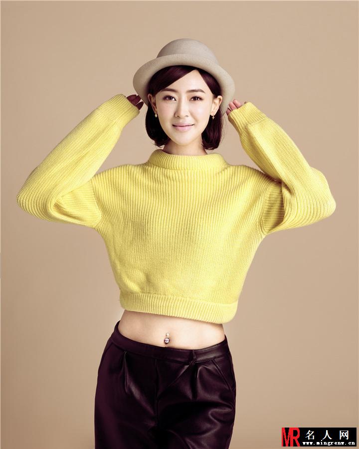 万妮恩最新写真 短发加帽子活力而俏皮(1)