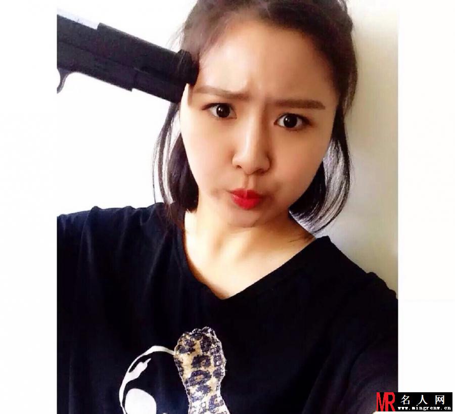 功夫里的哑女王仕颖最新生活照(1)