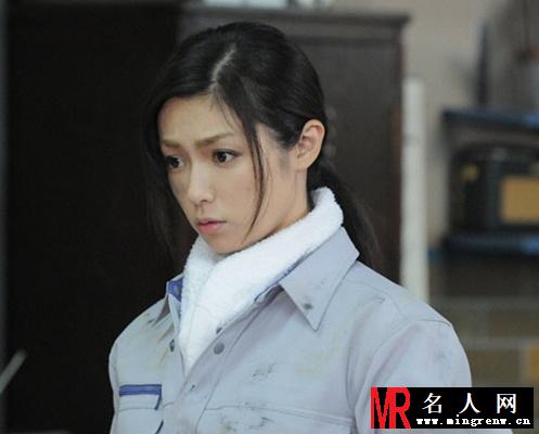 专业主妇侦探浅葱芹菜剧照(1)
