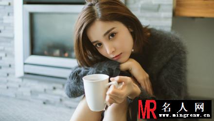 娜扎短发写真曝光 凭栏远望温婉动人(1)