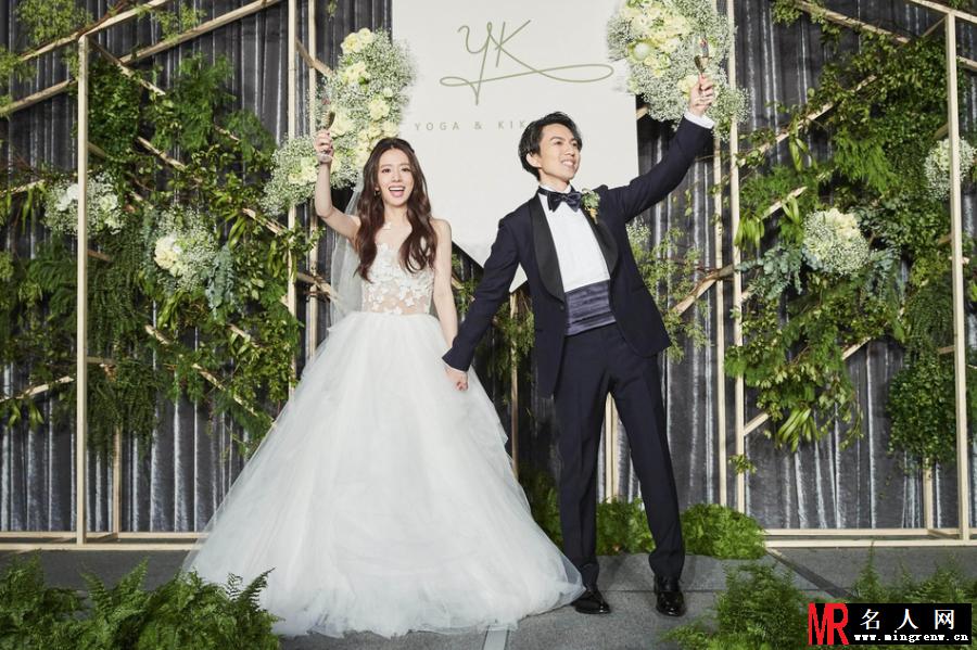 林宥嘉与丁文琪举办婚宴 加杯酒幸福对饮(1)
