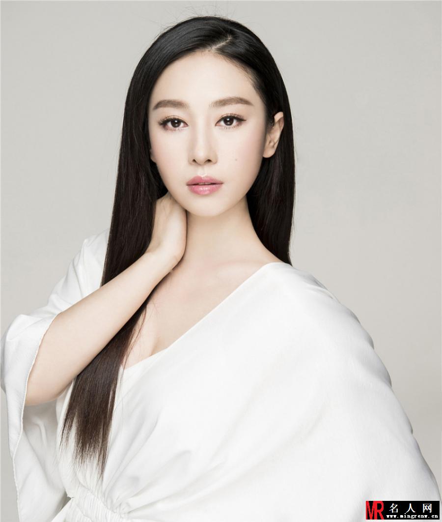 贾晓晨清新妆容(1)