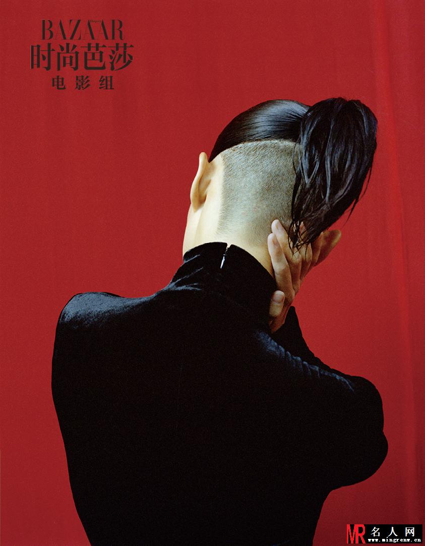 谭卓半剃高马尾发型惊艳 诠释《如梦之梦》硬核顾香兰(1)