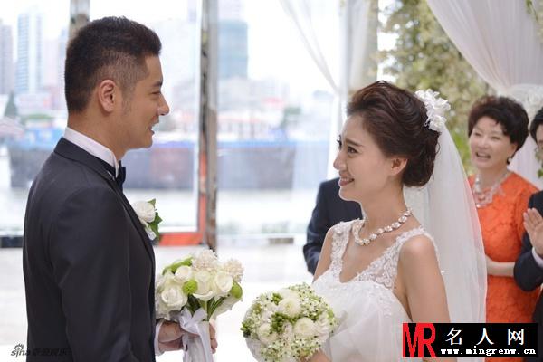 小爸妈莫凡剧照(1)
