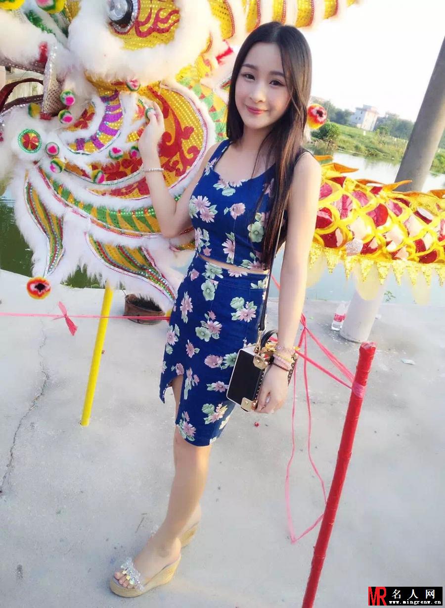 网络女主播酷似林依晨走红 海量生活照曝光(1)